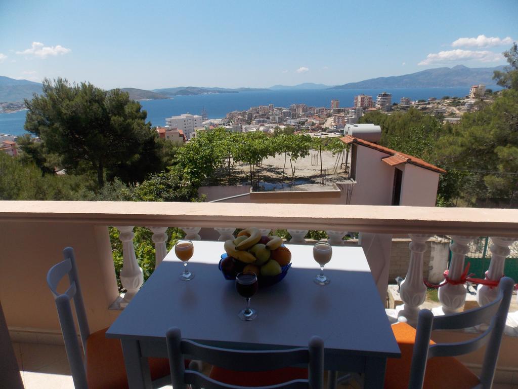 Guest House Vila Bega Sarandë 外观 照片