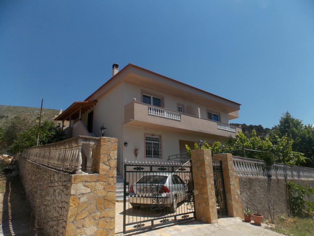 Guest House Vila Bega Sarandë 外观 照片
