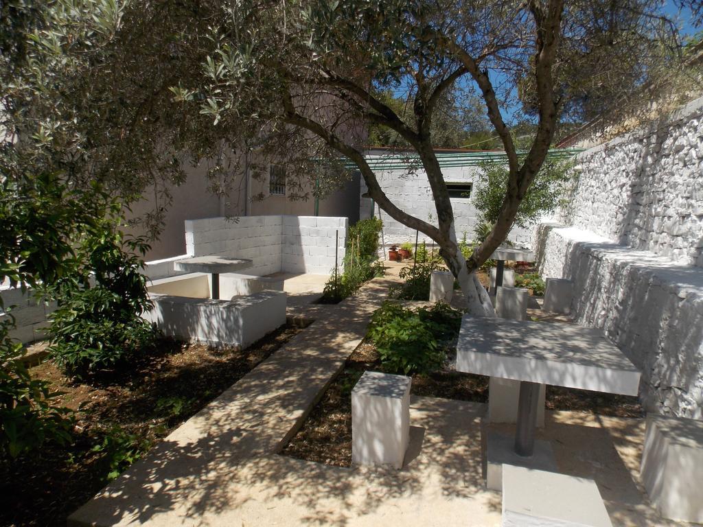 Guest House Vila Bega Sarandë 外观 照片